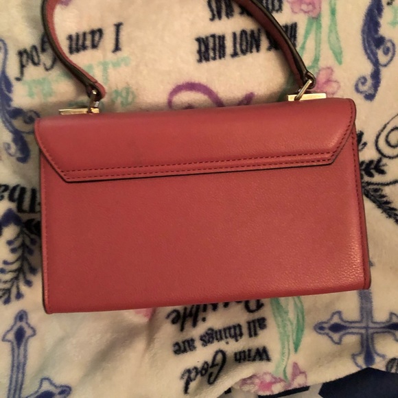 PRICE FIRM NWOT “Henri Bendel” satchel handbag. - Picture 2 of 4